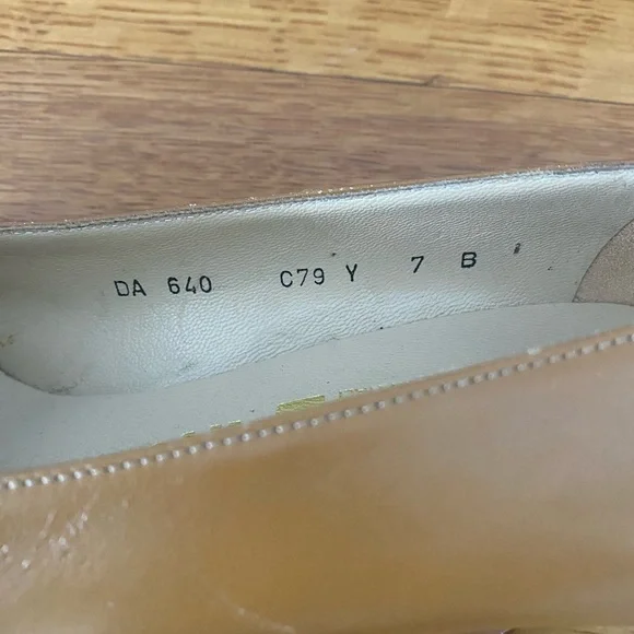 Salvatore Ferragamo Vintage heels - Picture 2 of 6